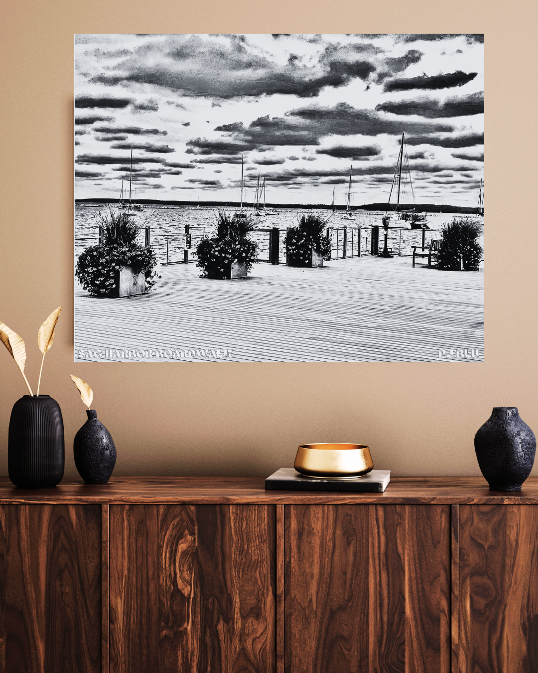 SAG HARBOR BOARDWALK / NOIR